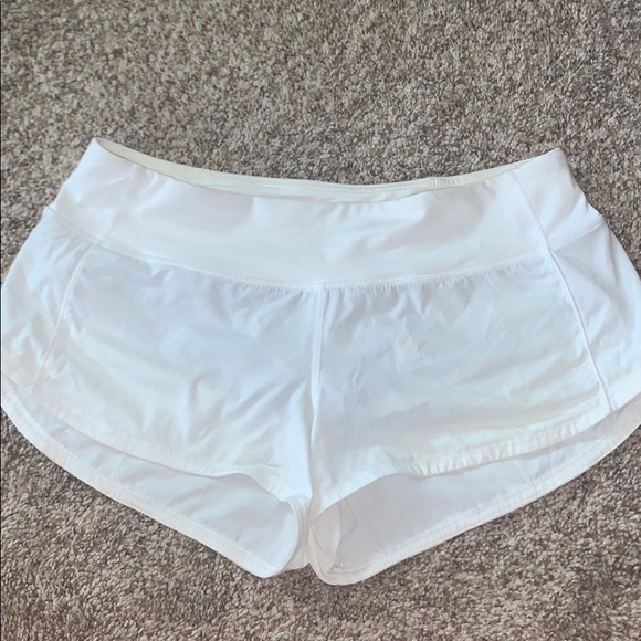 Lululemon Hotty Hots - Picture 1 of 3